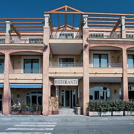 Hotel Del Porto Канниджионе Экстерьер фото